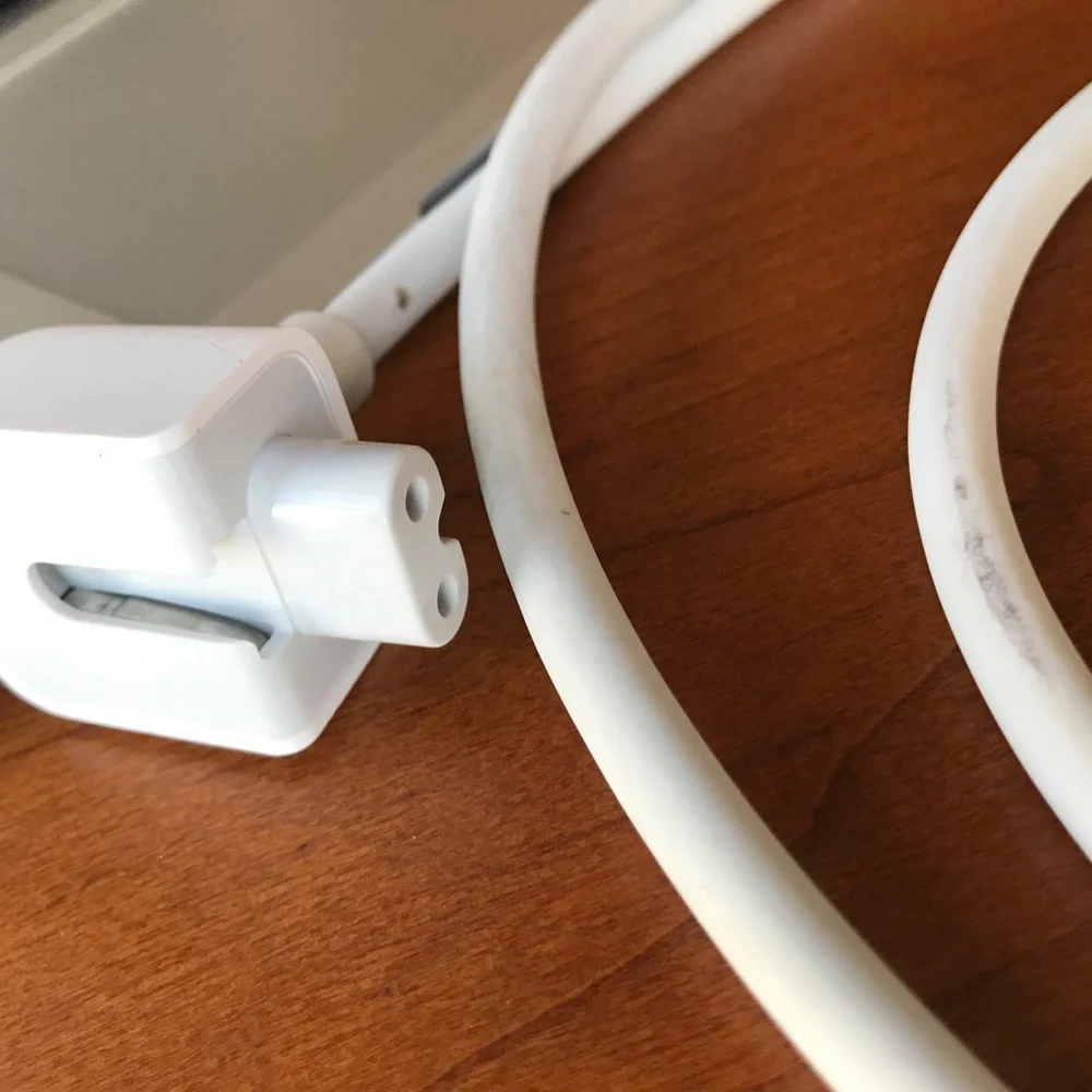 Apple Macbook Air Chord MagSafe Charger